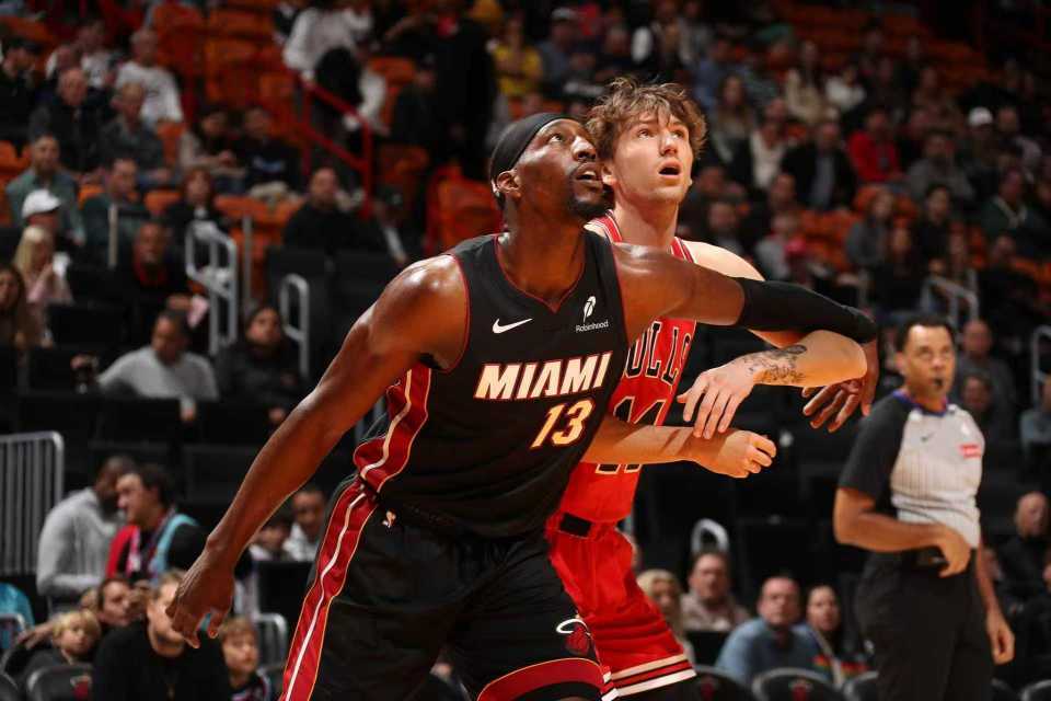 kaiyun-狂胜43分！热巴20+9热火复仇公牛 河村勇辉6+6+6生涯新高